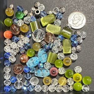 39.  Glass, Acrylic & Silver Tone Loose Beads
